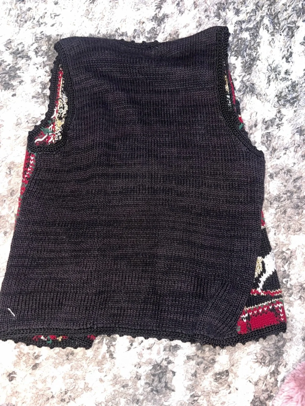 Tiara ugly Christmas Sweater Vest with beaded details woman’s size medium - Picture 4 of 4